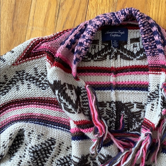 American Eagle Wrap Sweater - Picture 2 of 3